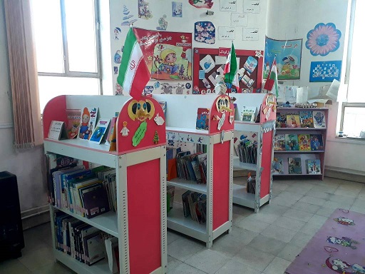 قفسه های بخش کودک